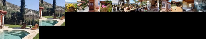 Nadia's Traditional Greek House