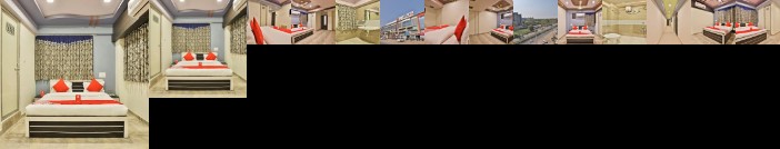 OYO 12182 Hotel Shekhawat Palace