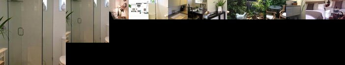 Jacaranda House Bed & Breakfast