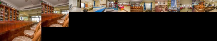 Meru Paramount Hotel