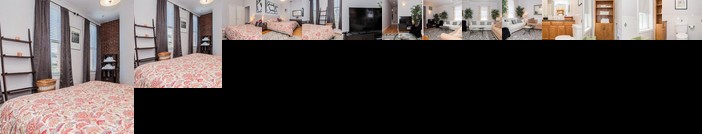 Brookline Village 2 Bedroom by STARS of Boston