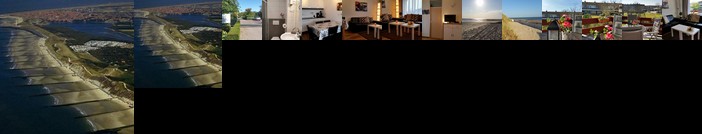 PARKZICHT Bed by the Sea