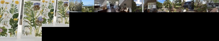 Almond Cottage Bed & Breakfast