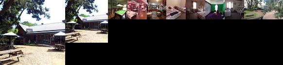 Victoria Hotel Moonan Flat