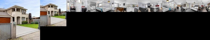 Luxury Coastal Escape