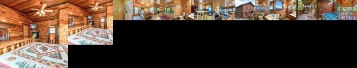 Celebration Lodge- Four-Bedroom Cabin