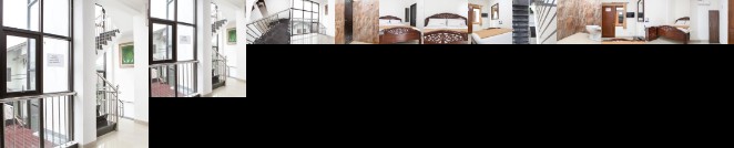 RedDoorz near Tegalega Park