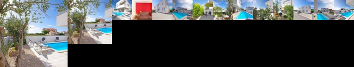 Apartment Laura Privlaka