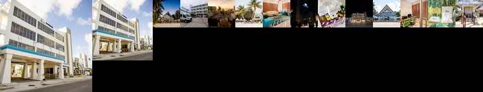 Surfrider Resort Hotel