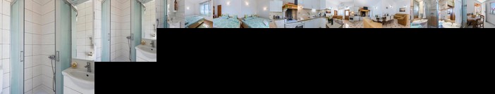 Holiday Home Seaside Serenity