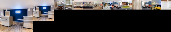 Holiday Inn Express - Wigan