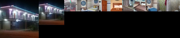 Rumanija's Airport Rooms