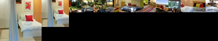 U of A Homestay Trails & Whyte Ave