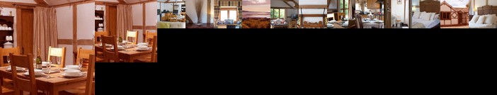 Barnacre Green Cottage