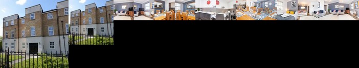 The Station Apartment