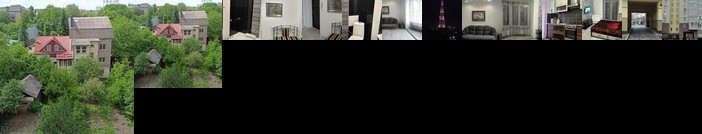 Home in Center with jacuzzi