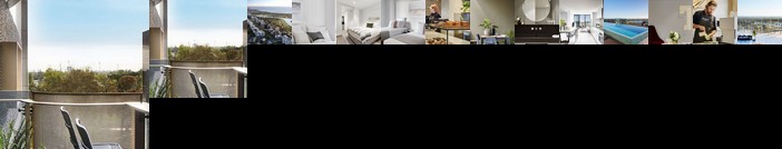 Tyrian Albert Park Lake