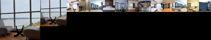 Blu Hotel Nakhon Phanom