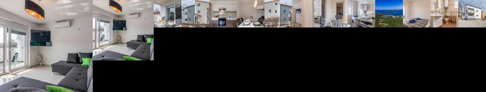 Apartments Mira Stinjan