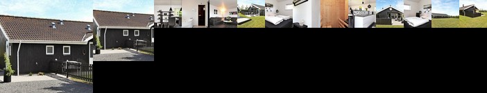 Holiday Home Lyngvej IV