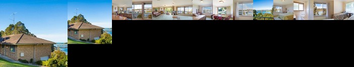 2 Water Crescent - Retro Haven