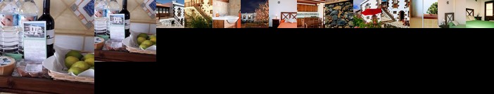 Las Casas del Abuelito Julian & la Abuela Leonor