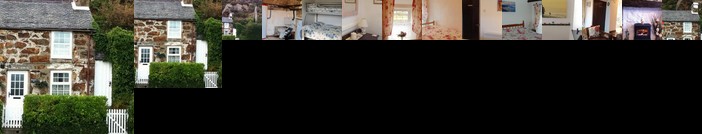 Pwllheli Marina Welsh Cottage by Plas Heli & the sea