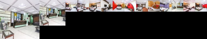 FabHotel Royal Residency Lakdikapul