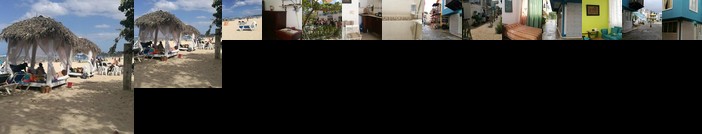 El Pueblito al lado de Playa Dorada