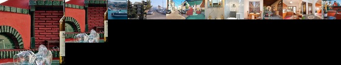 Fay's Barbeque Garden-House