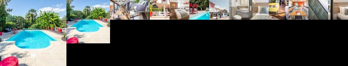 Carre Pau Airport Hotel