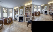 Veeve - Pretty in Kew Gardens