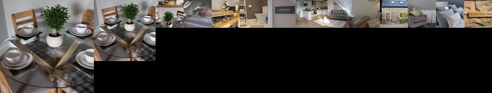 Wisteria way cottage