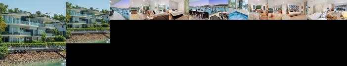 Pavillion 3 Absolute Waterfront 4 Bedroom 2 Lounge Room Plunge Pool + Golf Buggy