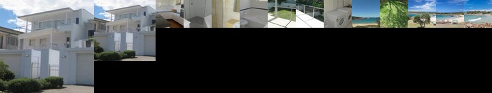 Ultimate Beach House' 19a Graham Street - views peace & quiet