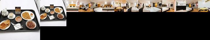 OYO Flagship 18252 Supreme Hotel Cuffe Parade