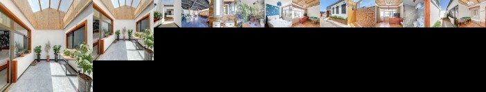 GuBei Water Town Revolution Hotel