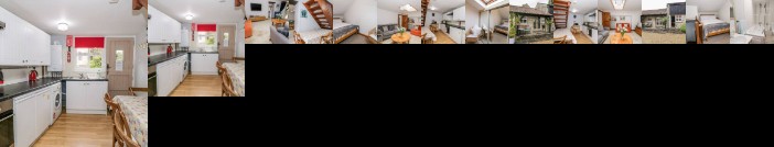 The Coach House Bitton