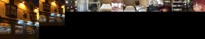 McCauls Bar & Guesthouse