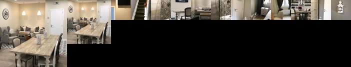 D Cristina Guest House