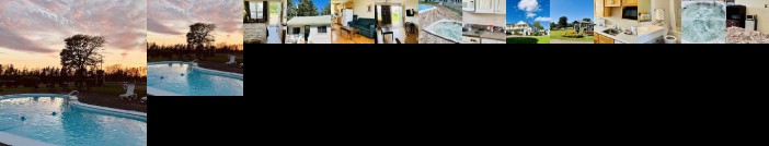 Anne Shirley Motel & Cottages