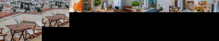 Angeliko's Vourgaris stone house