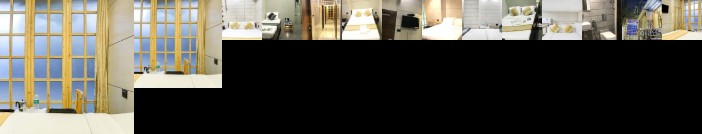 Hotel Rooms Dadar near Station