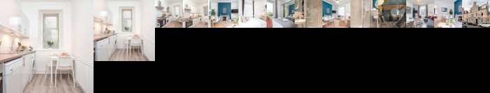 West Mount Apartment