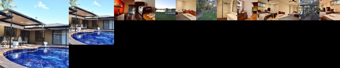 Bond University & Palmer Golf near by