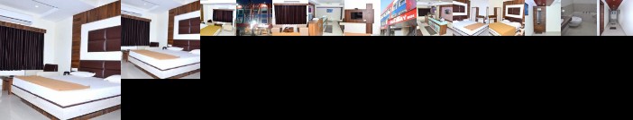 OYO 39879 The New Holiday Inn