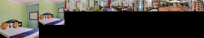 OYO 30503 Hotel Skylark