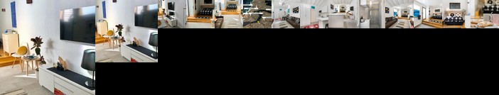 Fremantle Swan River Studio