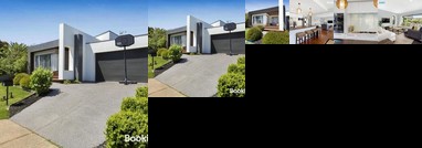 Safety Beach Entertainer