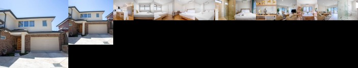 Lux Style 4BR Townhouse@Ashwood